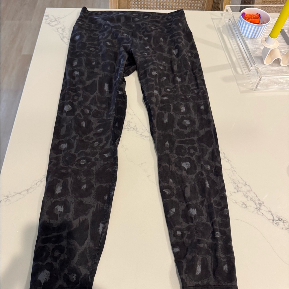 lululemon align high rise 25” leopard print